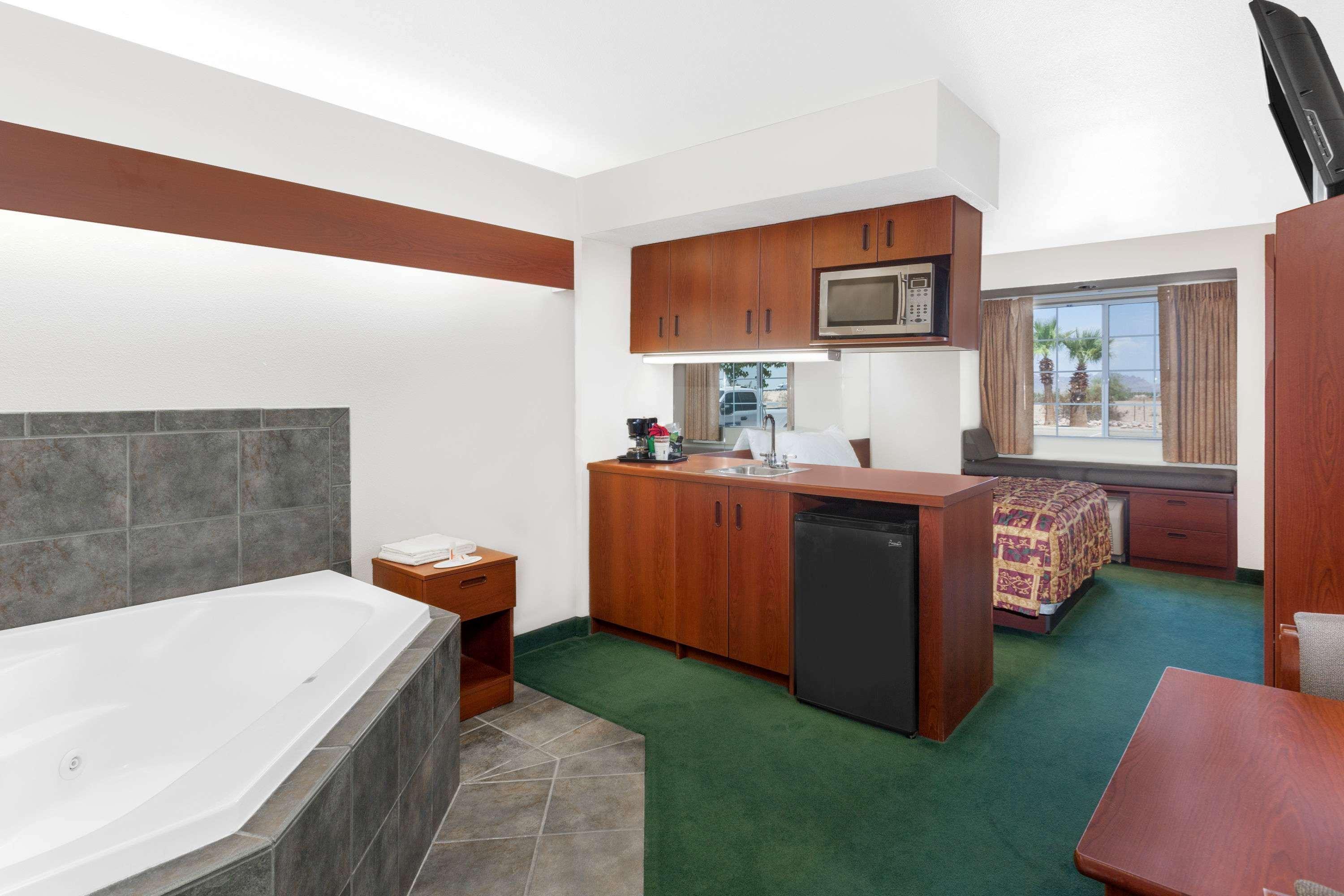 Microtel Inn & Suites By Wyndham Wellton Zewnętrze zdjęcie