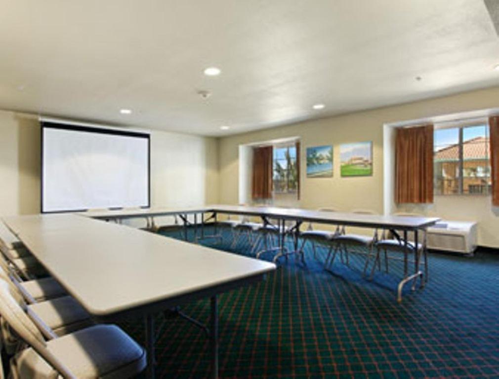 Microtel Inn & Suites By Wyndham Wellton Udogodnienia zdjęcie